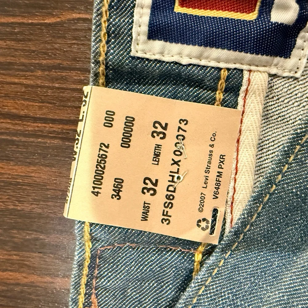 Levi's Vintage 514 Women's Straight Leg Jeans in Light Blue - Picture 6 of 10